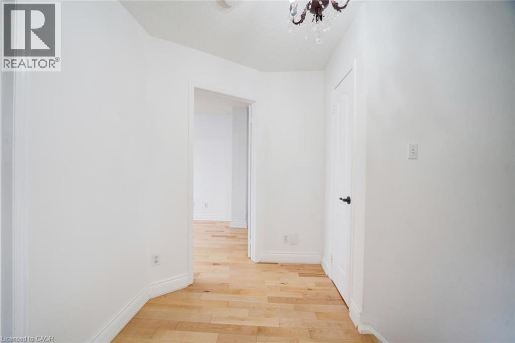 108 Olde Bayview Avenue, Richmond Hill, Ontario  L4E 3C7 - Photo 18 - 40780648
