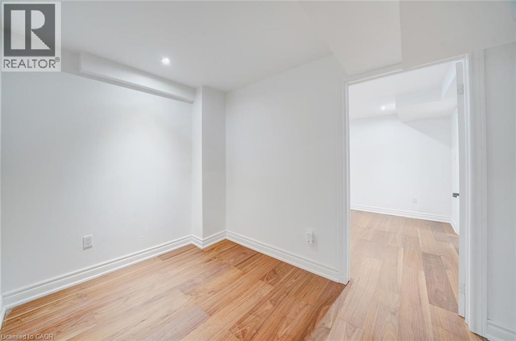 108 Olde Bayview Avenue, Richmond Hill, Ontario  L4E 3C7 - Photo 30 - 40780648