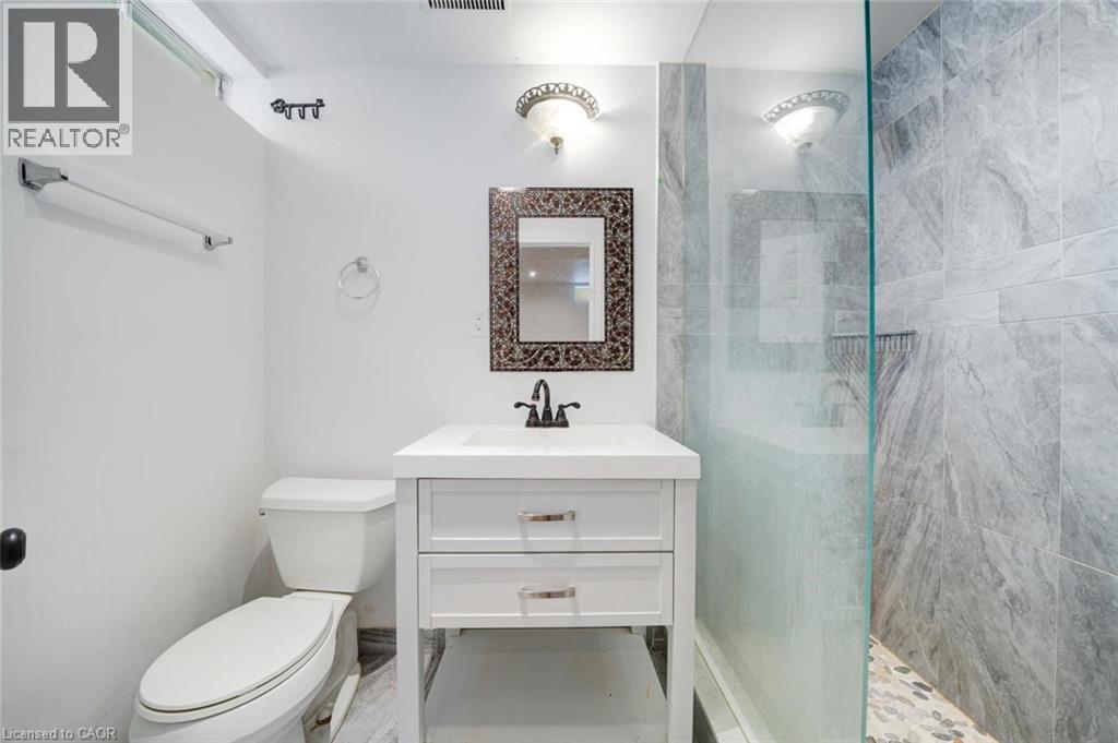 108 Olde Bayview Avenue, Richmond Hill, Ontario  L4E 3C7 - Photo 33 - 40780648