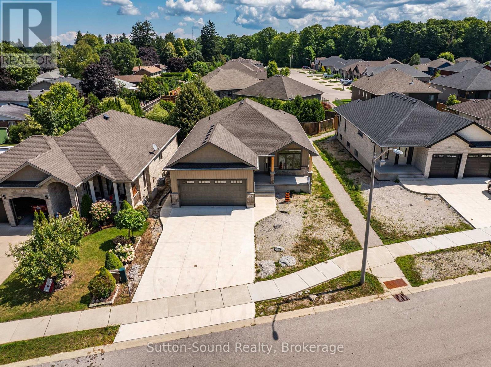 401 6th Avenue W, Owen Sound, Ontario  N4K 6K7 - Photo 4 - X12709290