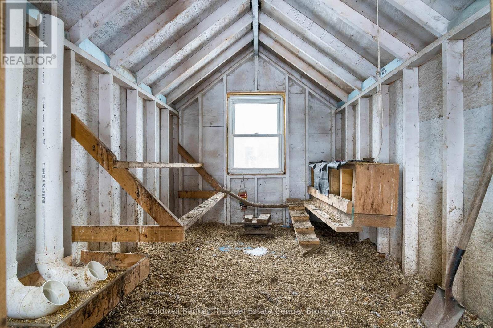 1229 County Road 124, Clearview, Ontario  N0C 1M0 - Photo 33 - S12712114
