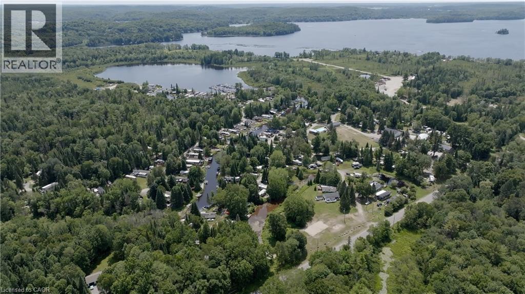 85 Hutchinson Beach Road Unit# B56, Huntsville, Ontario  P1H 1N4 - Photo 11 - 40800838