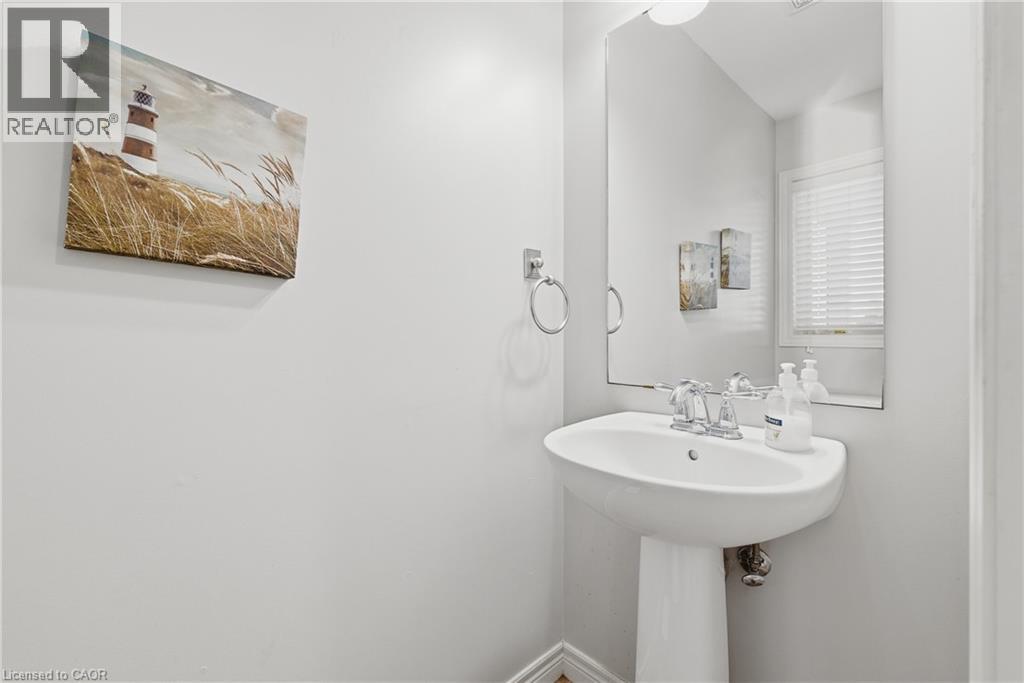 23 Doon Creek Street, Kitchener, Ontario  N2R 0B4 - Photo 10 - 40801716