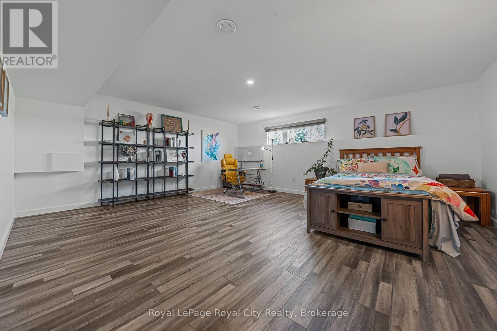 103 Ugovsek Crescent, Meaford, Ontario  N0H 1B0 - Photo 24 - X12748248