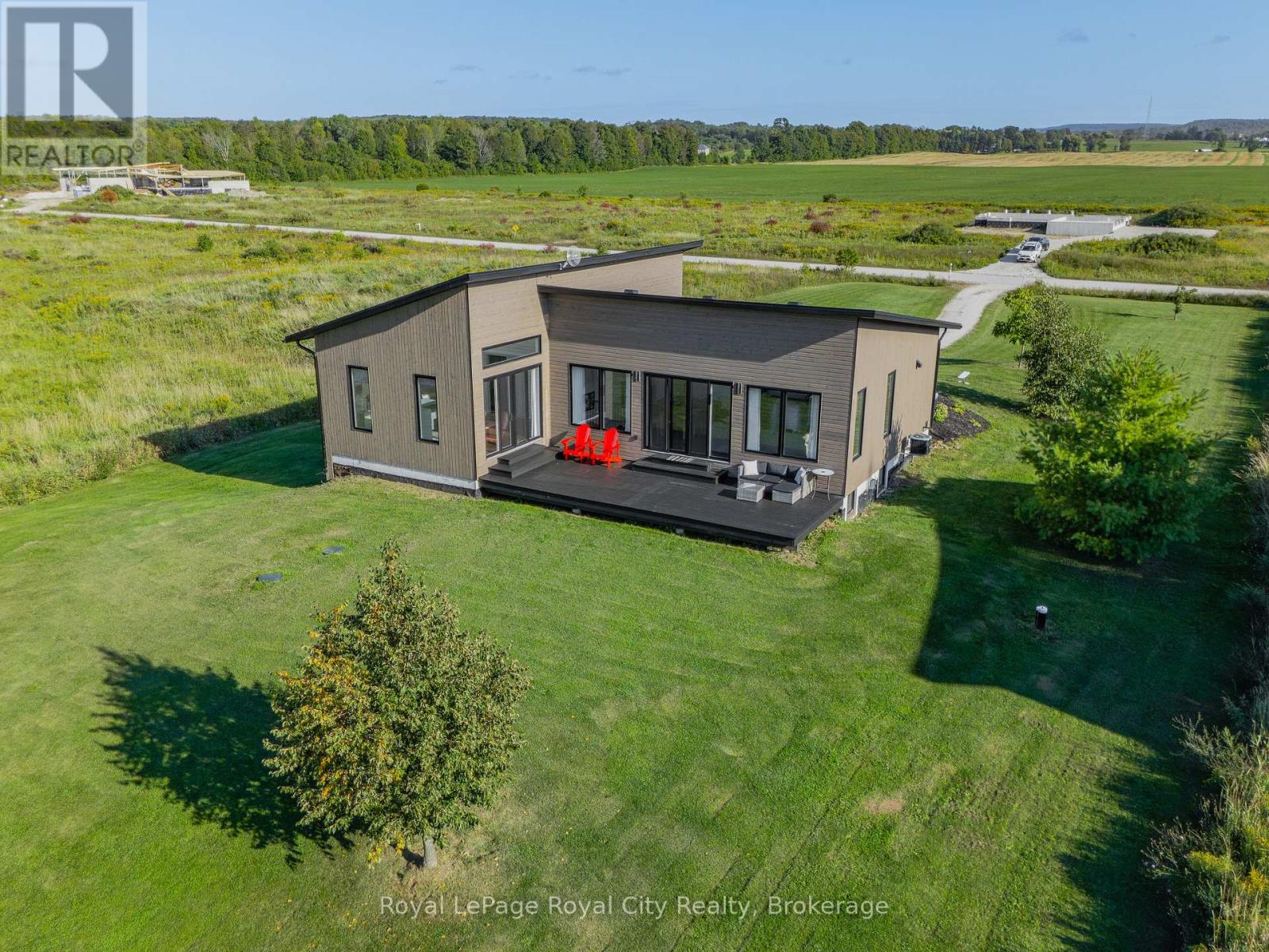 103 Ugovsek Crescent, Meaford, Ontario  N0H 1B0 - Photo 36 - X12748248