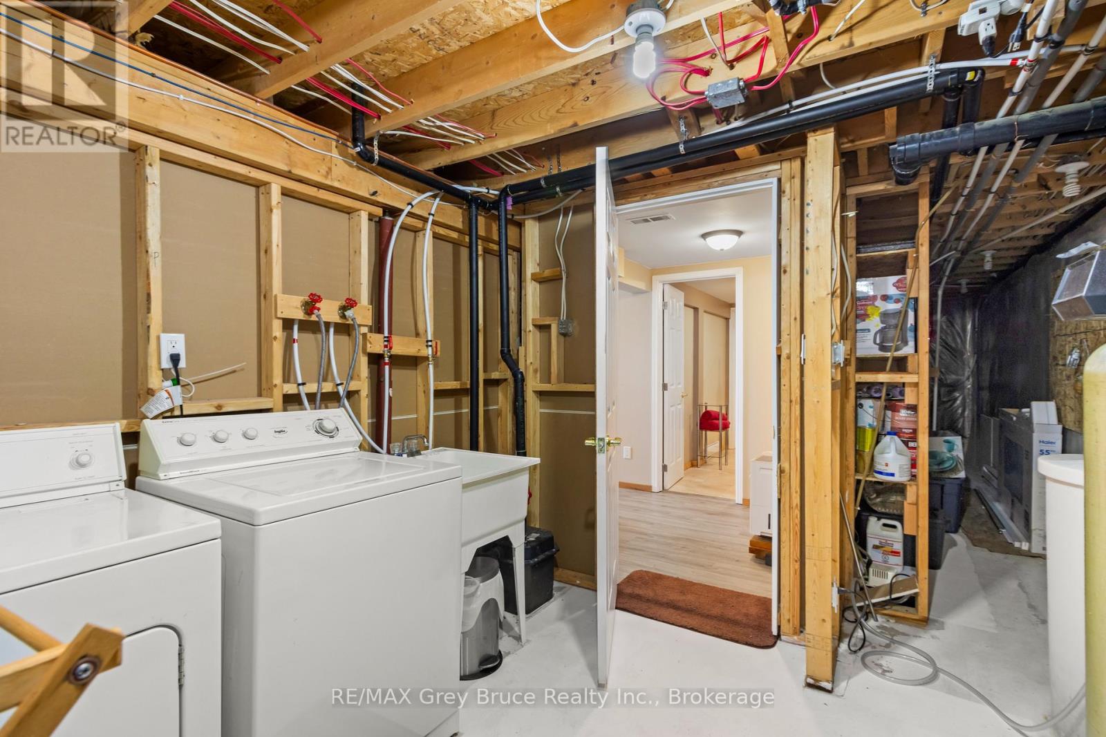 798 Dorcas Bay Road, Northern Bruce Peninsula, Ontario  N0H 2R0 - Photo 35 - X12752890