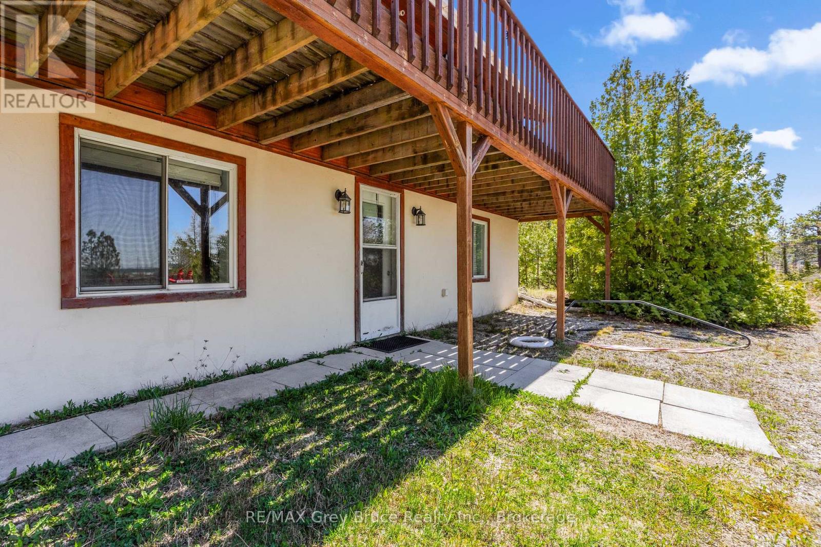 798 Dorcas Bay Road, Northern Bruce Peninsula, Ontario  N0H 2R0 - Photo 36 - X12752890
