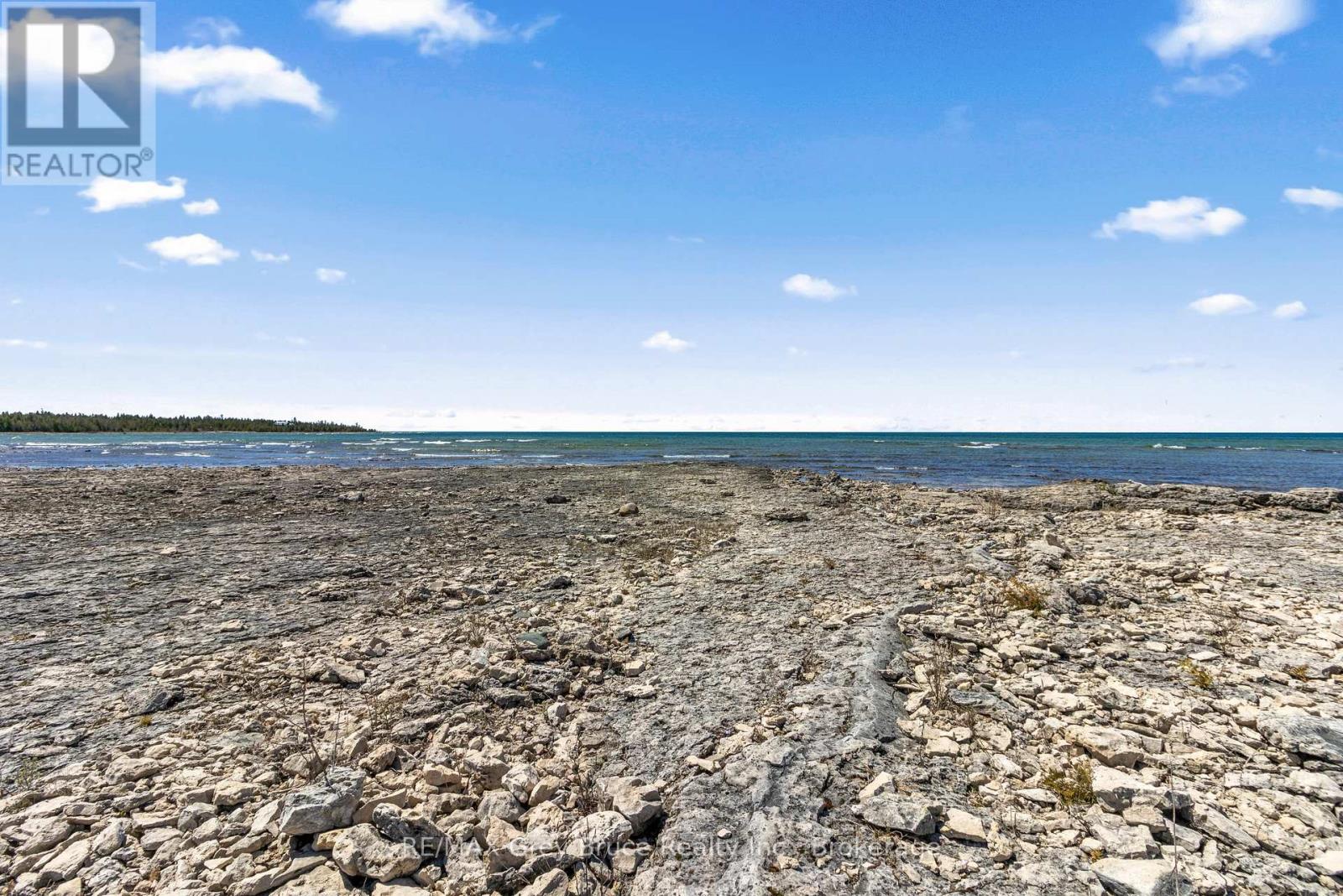 798 Dorcas Bay Road, Northern Bruce Peninsula, Ontario  N0H 2R0 - Photo 46 - X12752890