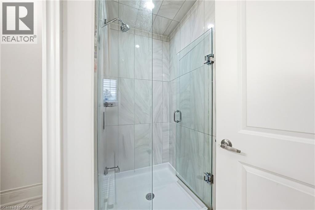 60 Golden Hawk Drive, Waterdown, Ontario  L8B 1W9 - Photo 16 - 40802602