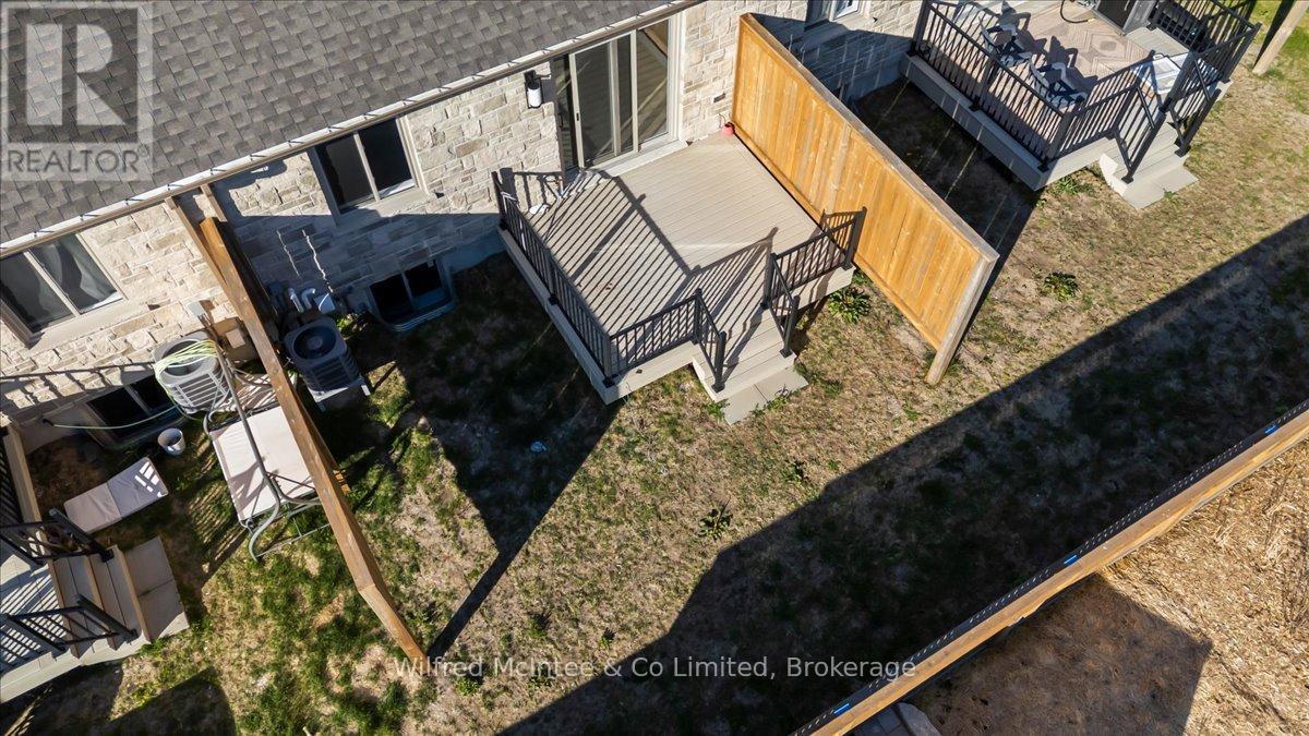 227 Saugeen Street, Saugeen Shores, Ontario  N0H 2L0 - Photo 12 - X12766706