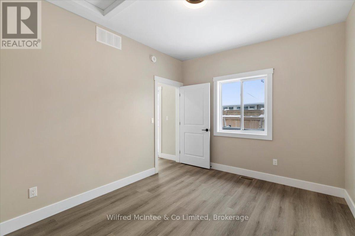 227 Saugeen Street, Saugeen Shores, Ontario  N0H 2L0 - Photo 22 - X12766706