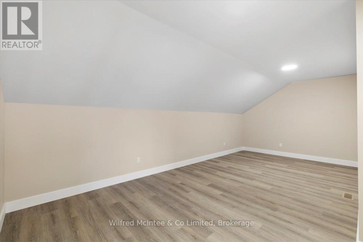 227 Saugeen Street, Saugeen Shores, Ontario  N0H 2L0 - Photo 28 - X12766706