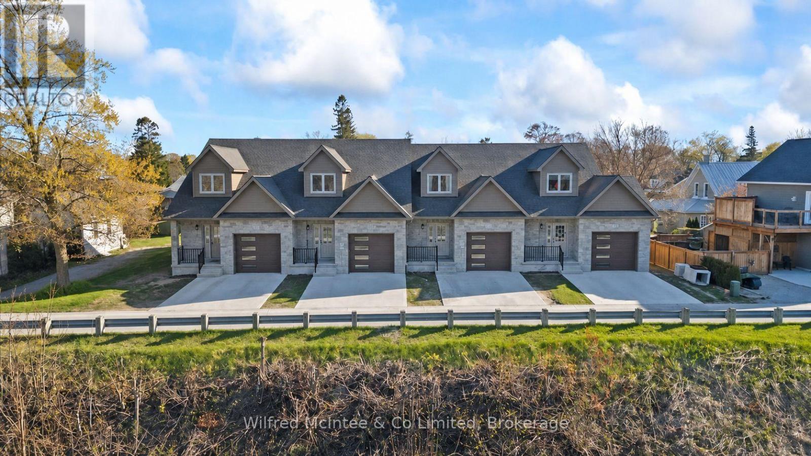 227 Saugeen Street, Saugeen Shores, Ontario  N0H 2L0 - Photo 4 - X12766706