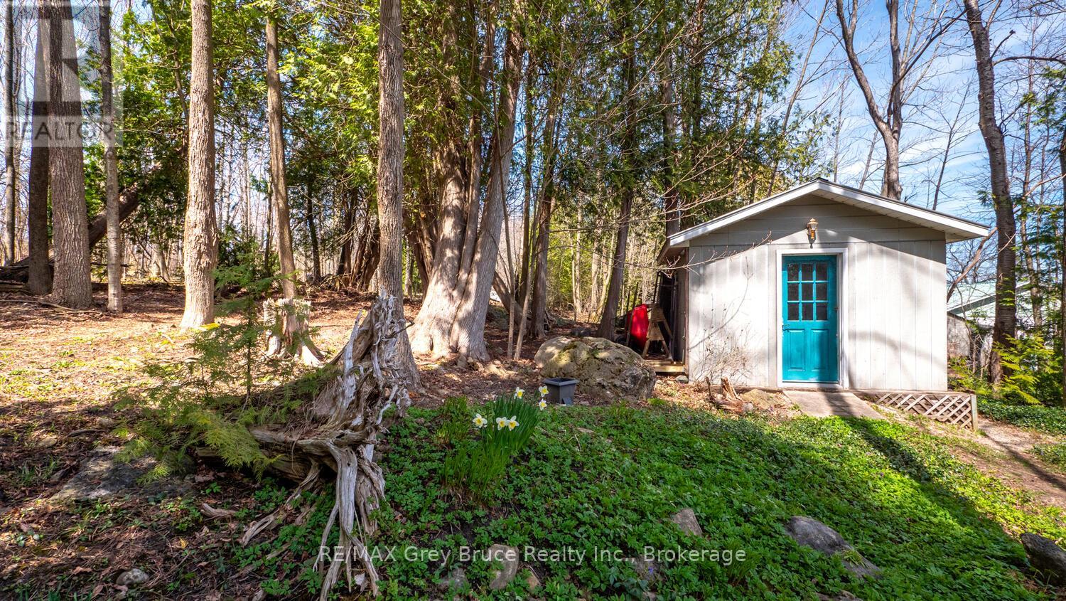 172 Bruce Road 9, South Bruce Peninsula, Ontario  N0H 2T0 - Photo 37 - X12768808