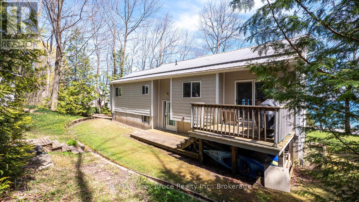 172 Bruce Road 9, South Bruce Peninsula, Ontario  N0H 2T0 - Photo 38 - X12768808