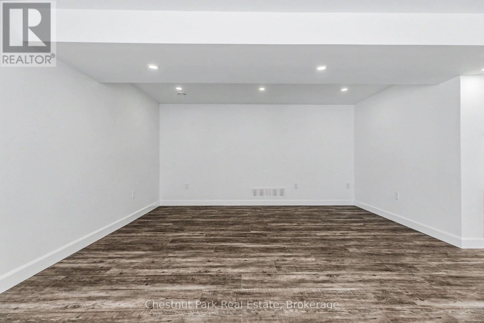 307 1st Avenue S, Arran-Elderslie, Ontario  N0G 1L0 - Photo 38 - X12770624