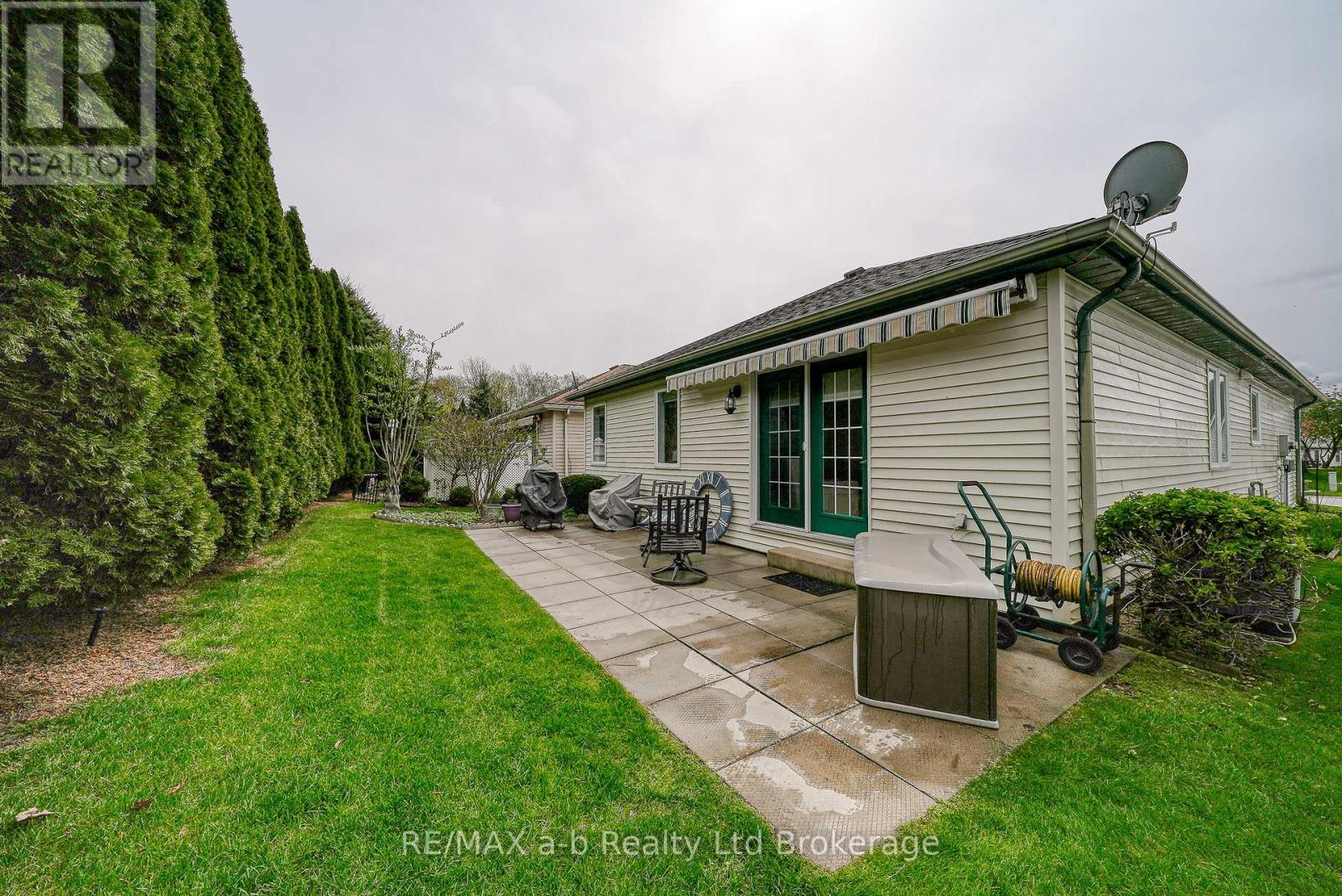 23 Brasher Drive, Tillsonburg, Ontario  N4G 5T2 - Photo 14 - X12777852