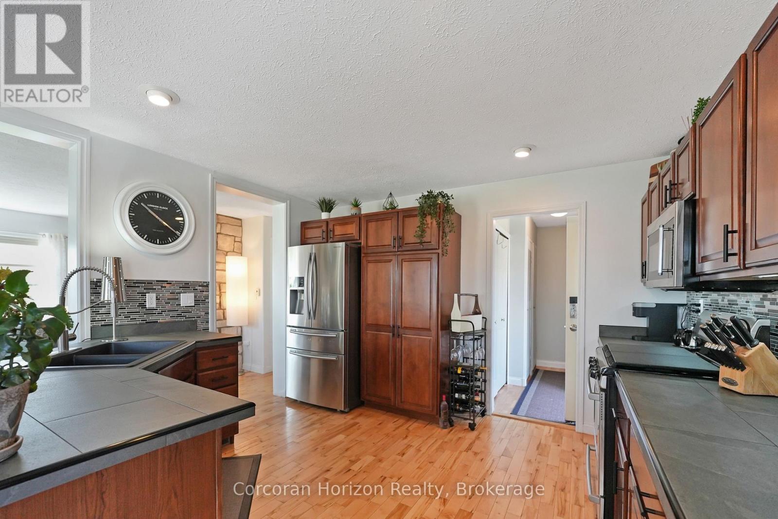 53 Creekside Circle, Kawartha Lakes, Ontario  K0M 1L0 - Photo 13 - X12782578