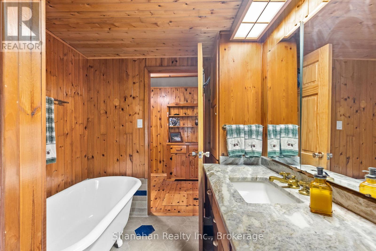 579 Cape Hurd Road, Northern Bruce Peninsula, Ontario  N0H 2R0 - Photo 24 - X12785952