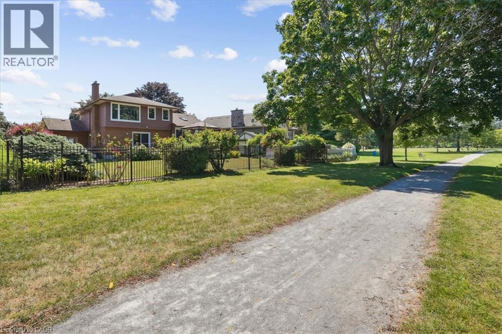 93 Westgate Park Drive, St. Catharines, Ontario  L2N 5X1 - Photo 39 - 40805474