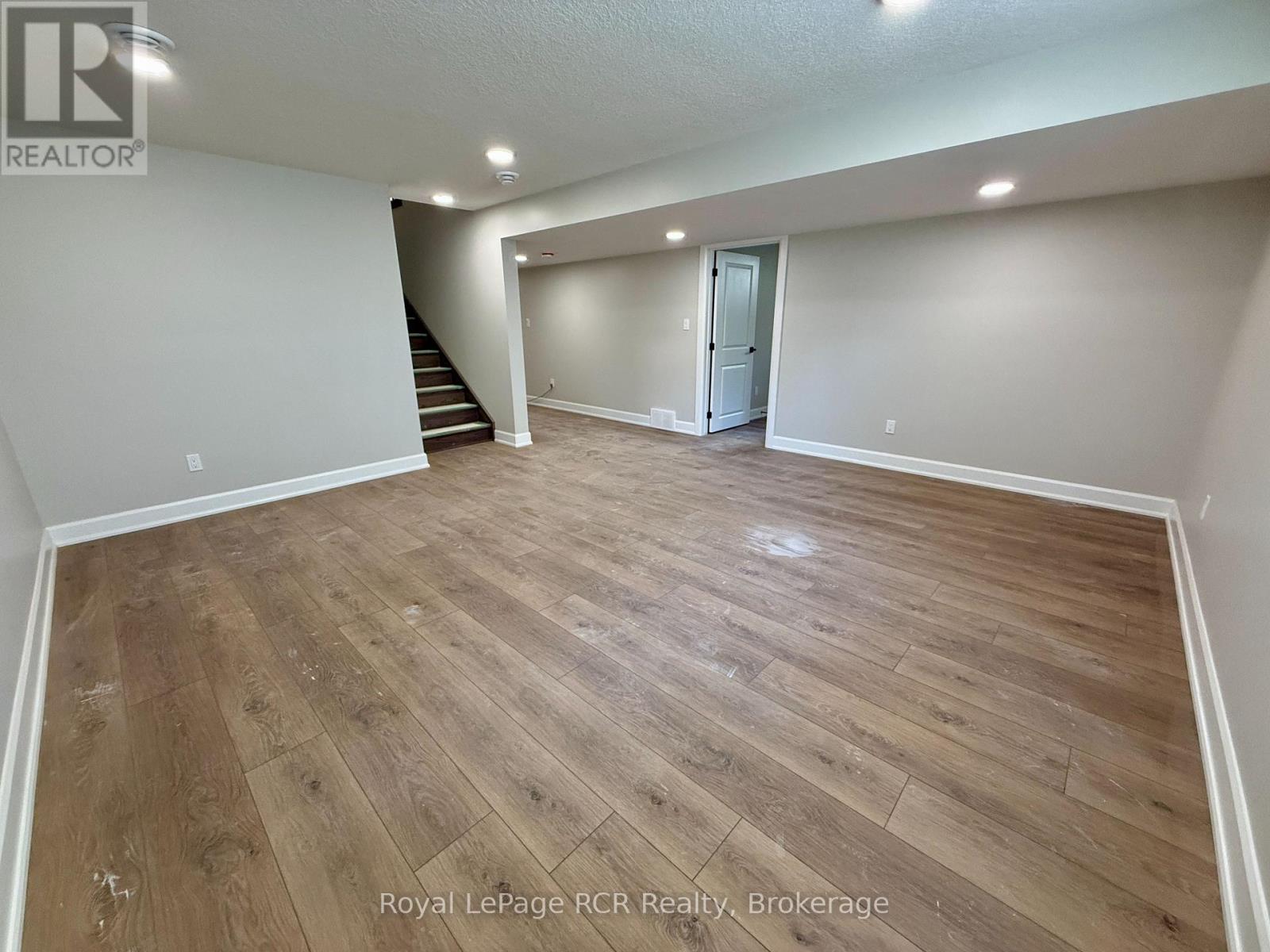 86 Griffith Street, Brockton, Ontario  N0G 2V0 - Photo 18 - X12808040