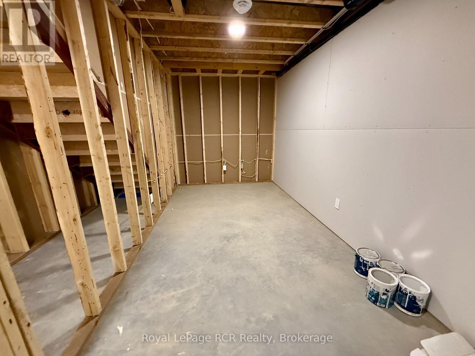 86 Griffith Street, Brockton, Ontario  N0G 2V0 - Photo 21 - X12808040