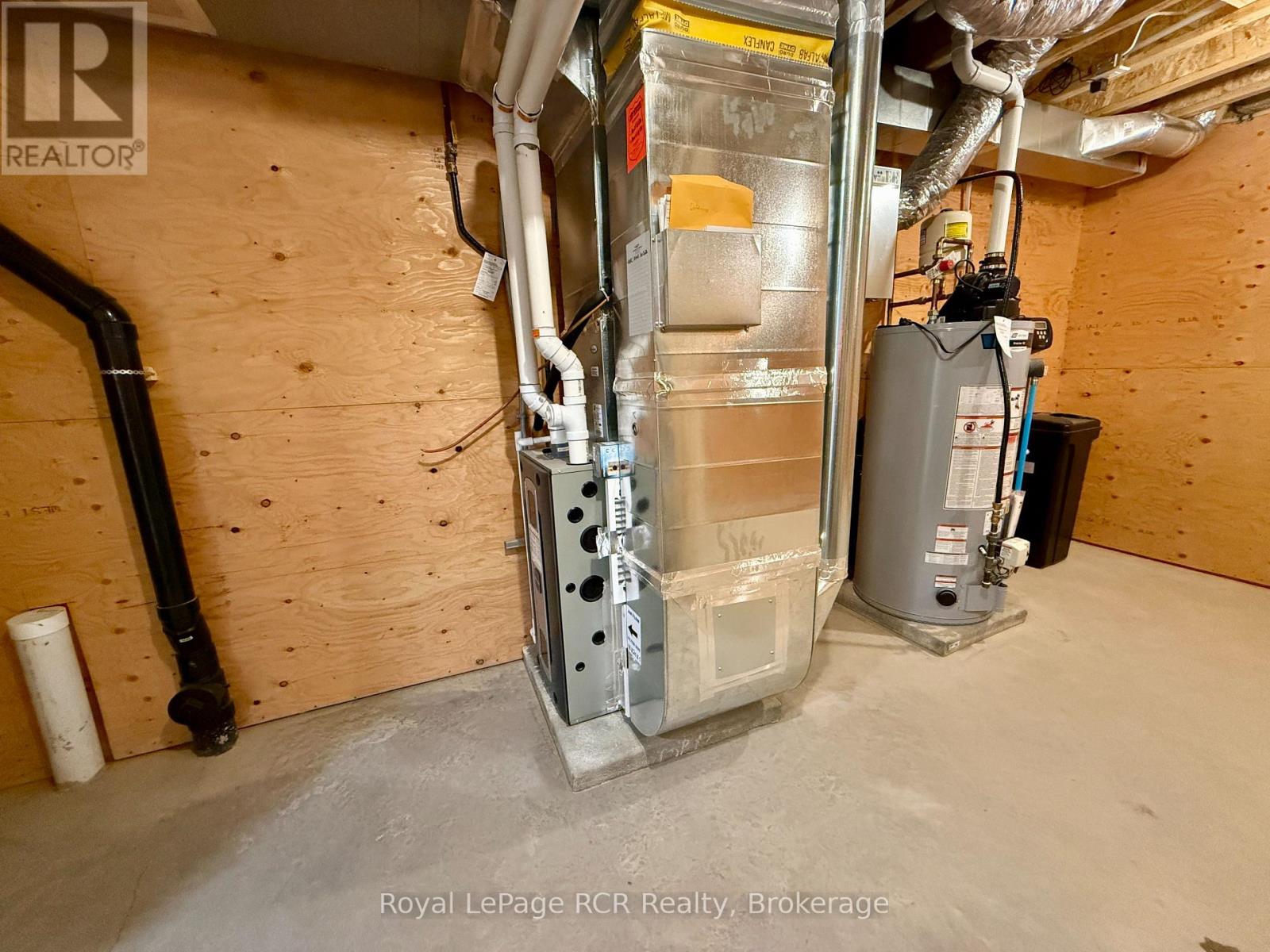86 Griffith Street, Brockton, Ontario  N0G 2V0 - Photo 23 - X12808040
