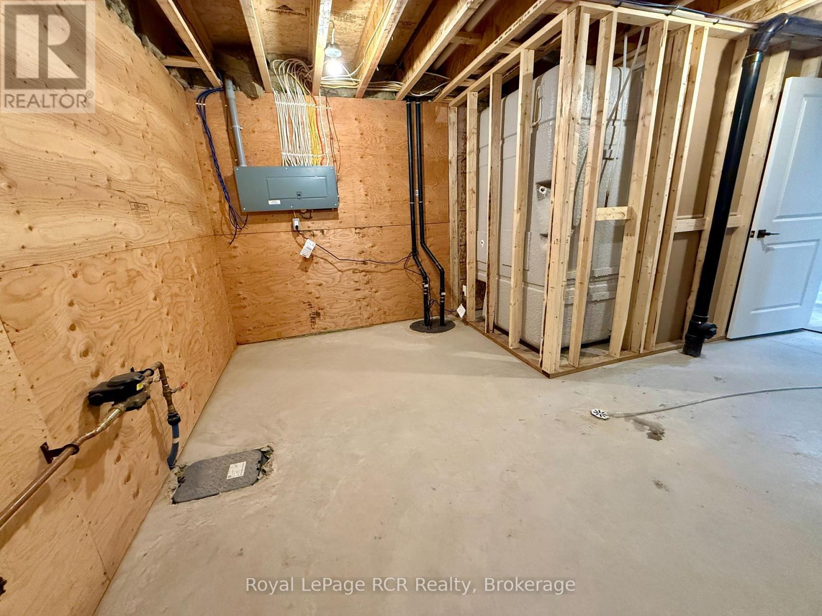 86 Griffith Street, Brockton, Ontario  N0G 2V0 - Photo 24 - X12808040