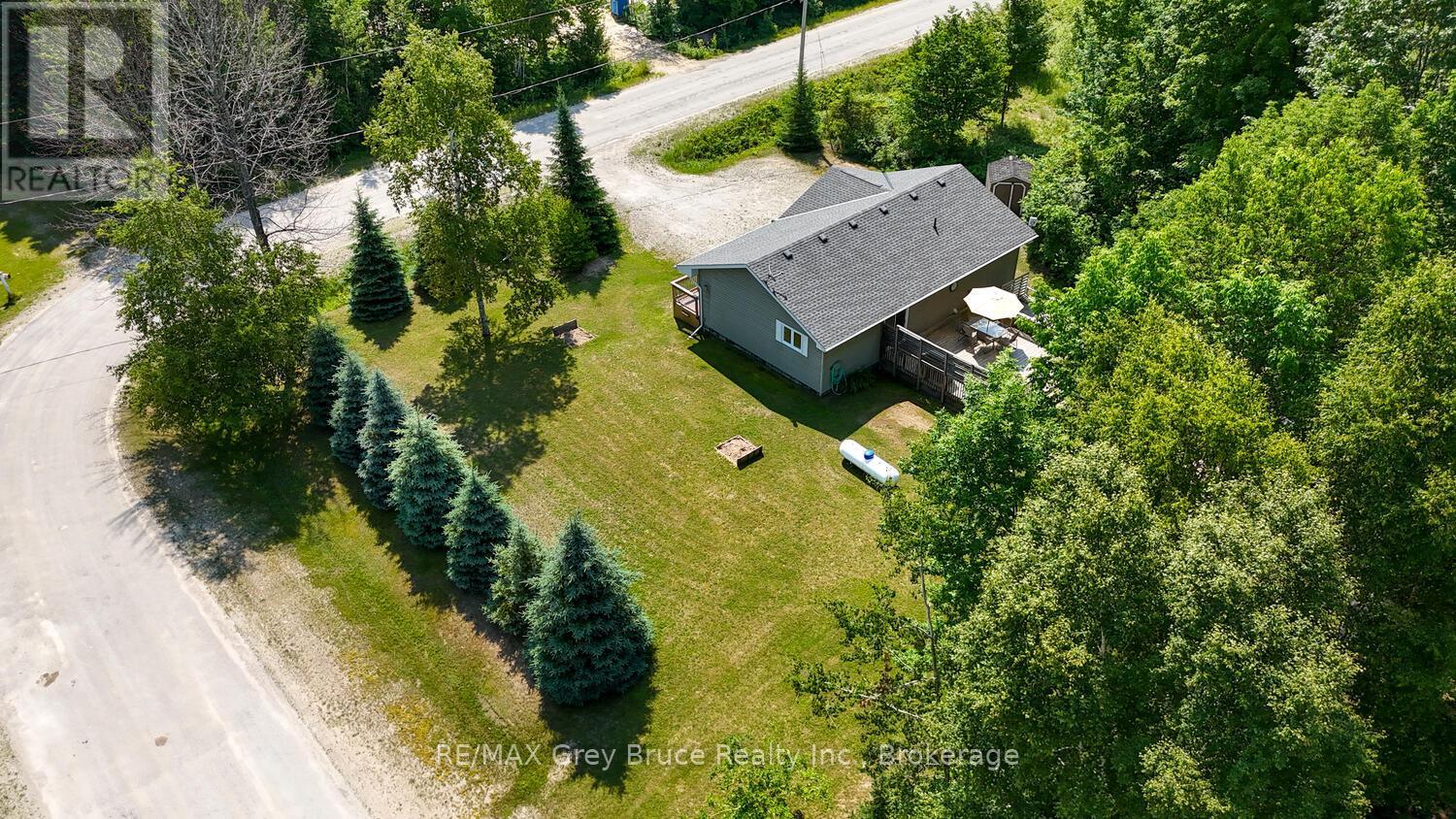 32 Sugarbush Road, South Bruce Peninsula, Ontario  N0H 2T0 - Photo 42 - X12808286