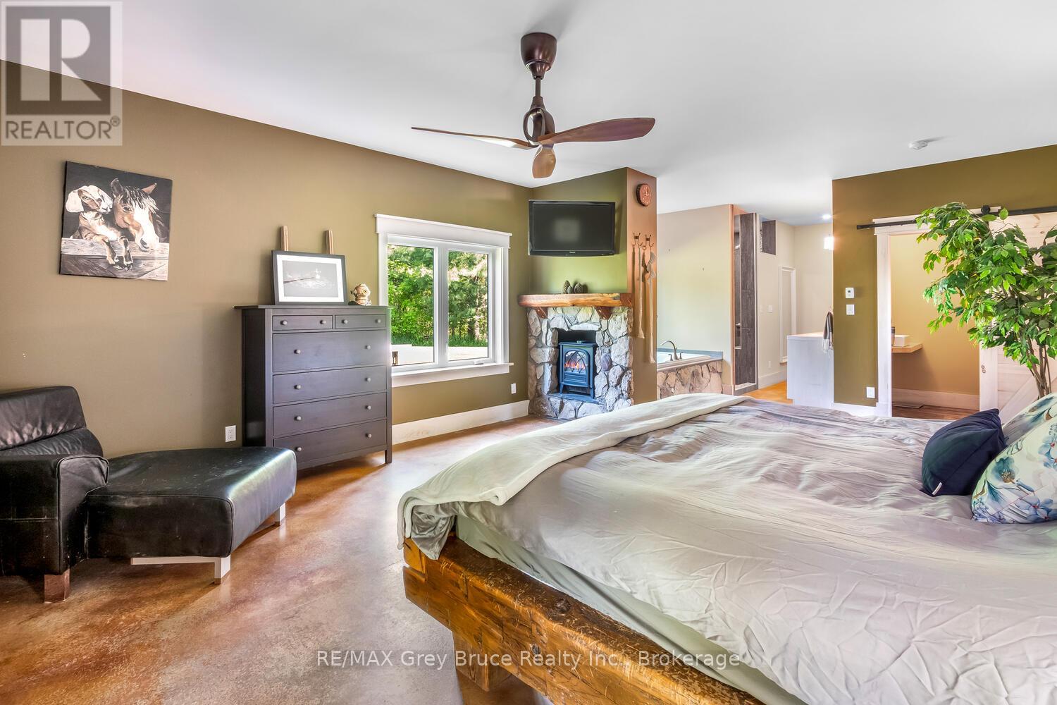 62 Cape Hurd Road, Northern Bruce Peninsula, Ontario  N0H 2R0 - Photo 17 - X12809418