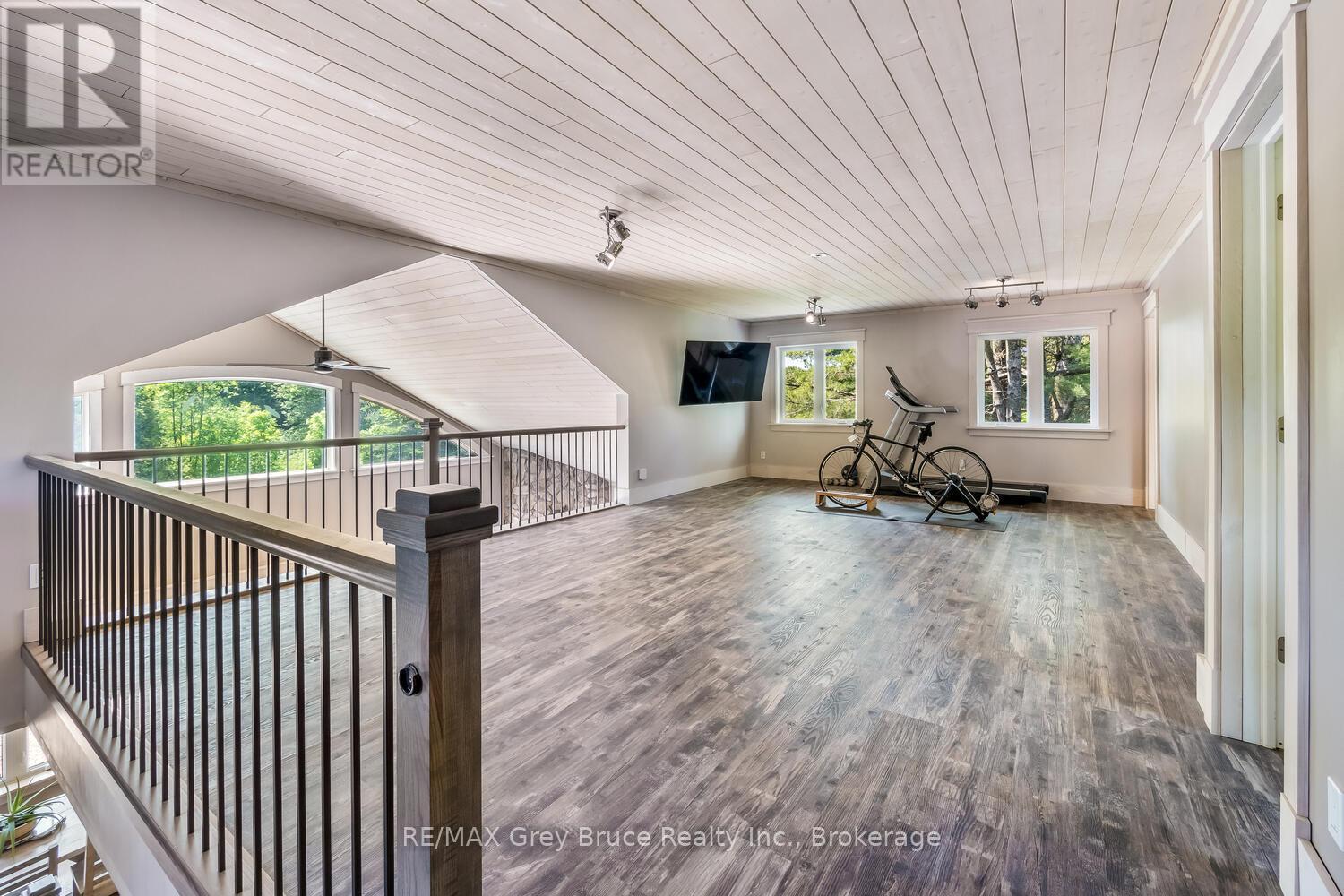 62 Cape Hurd Road, Northern Bruce Peninsula, Ontario  N0H 2R0 - Photo 22 - X12809418