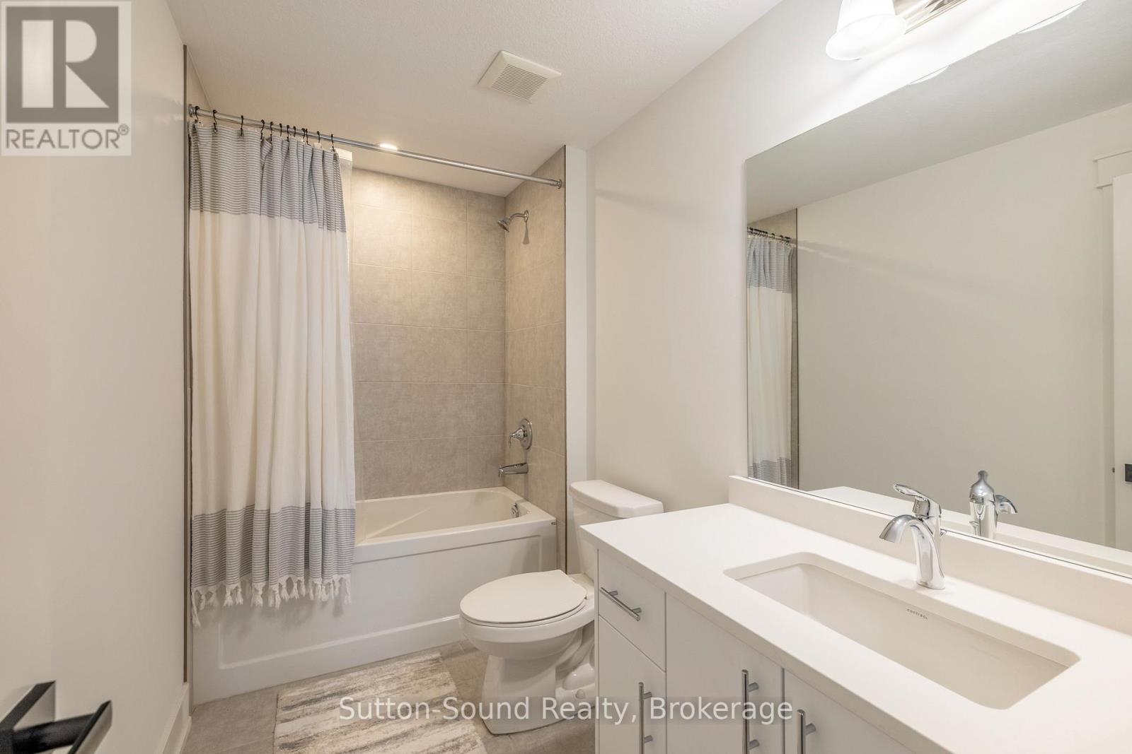 116 Laurens Lane, Georgian Bluffs, Ontario  N0H 1S0 - Photo 34 - X12811350