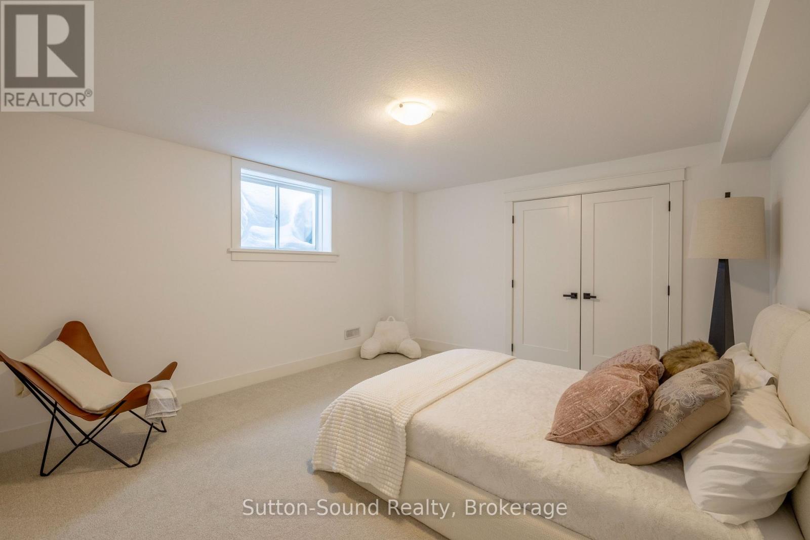 116 Laurens Lane, Georgian Bluffs, Ontario  N0H 1S0 - Photo 36 - X12811350