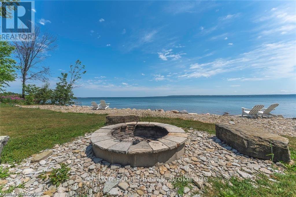 116 Laurens Lane, Georgian Bluffs, Ontario  N0H 1S0 - Photo 44 - X12811350