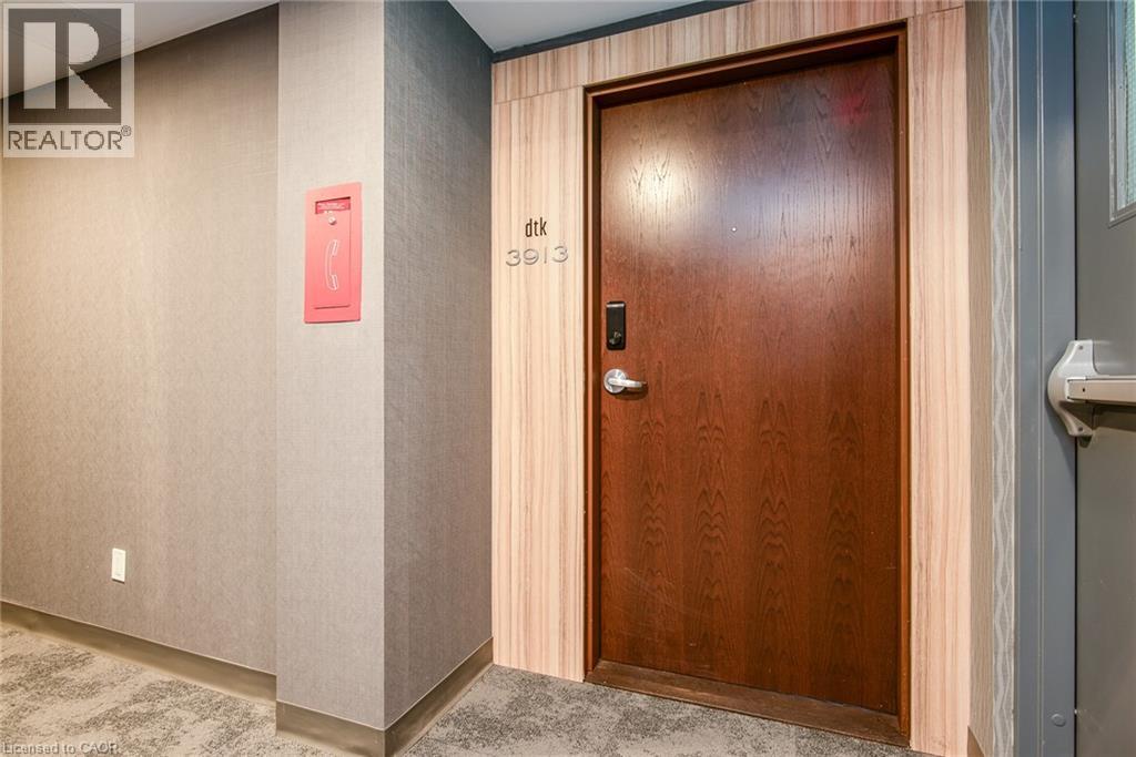 60 Frederick Street Unit# 3913, Kitchener, Ontario  N2H 0C7 - Photo 37 - 40807220