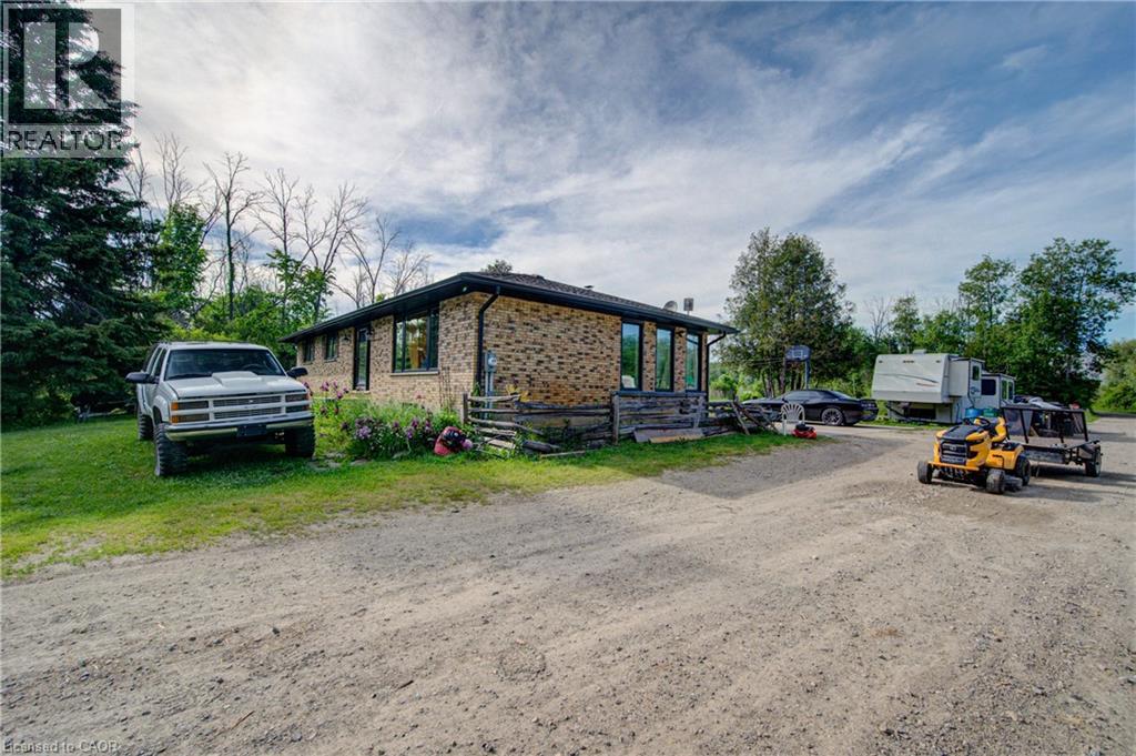 3907 Wellington 35 Road, Puslinch, Ontario  N0B 2J0 - Photo 2 - 40806341