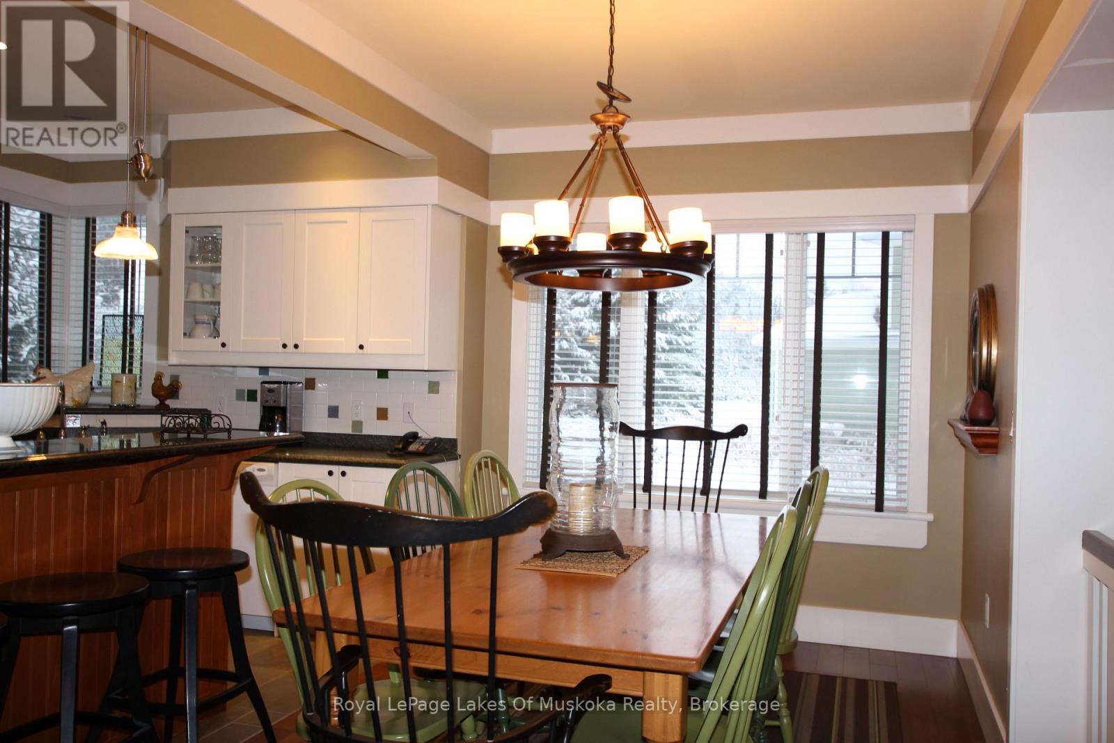 V 9, W5 - 1020 Birch Glen Road, Lake Of Bays, Ontario  P0B 1A0 - Photo 9 - X12816204