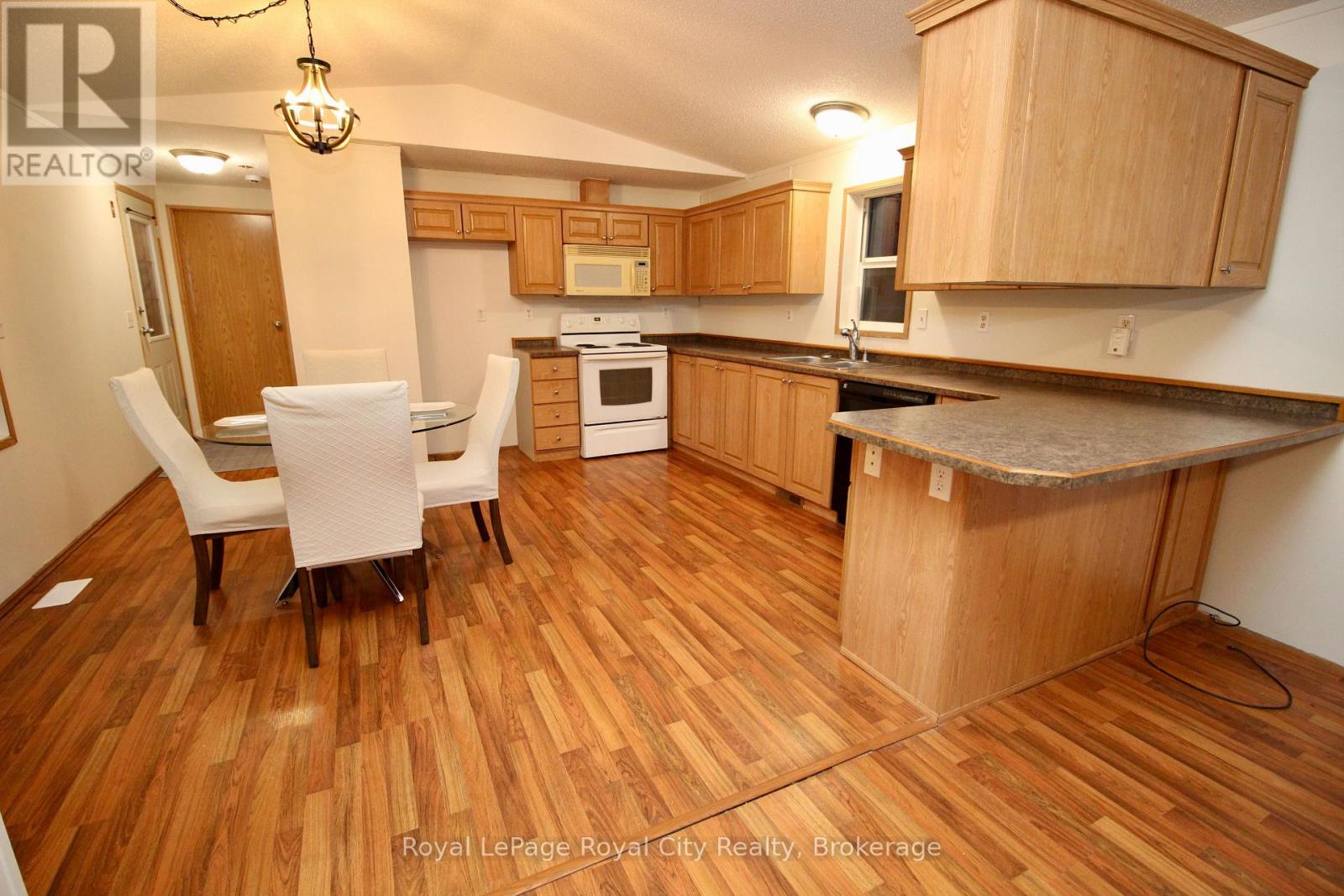 6 Olympia Avenue, Puslinch, Ontario  N0B 2C0 - Photo 20 - X12818200