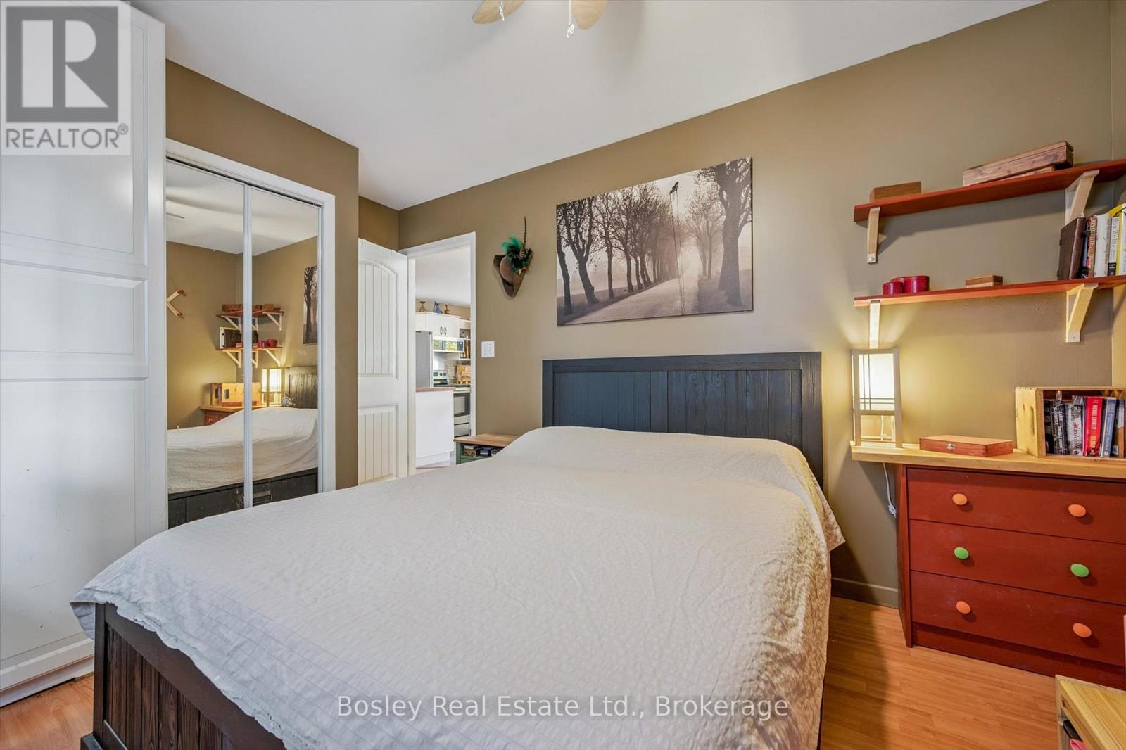 32 Holly Trail, Puslinch, Ontario  N3C 2V4 - Photo 25 - X12818482