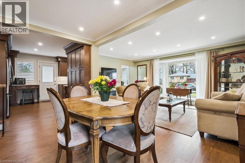 2033 Saxon Road, Oakville, Ontario  L6L 2V1 - Photo 15 - 40807174