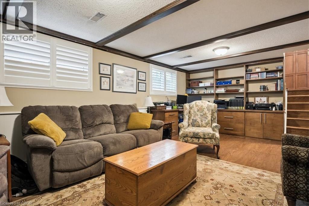 2033 Saxon Road, Oakville, Ontario  L6L 2V1 - Photo 34 - 40807174