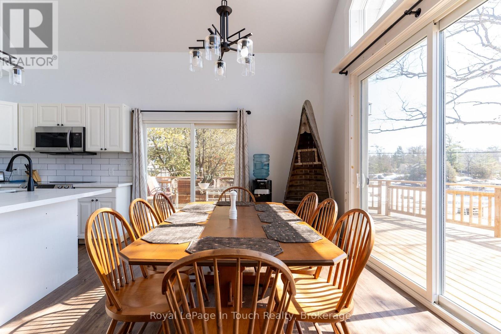 26 Macey Bay Road, Georgian Bay, Ontario  L0K 1S0 - Photo 12 - X12822758