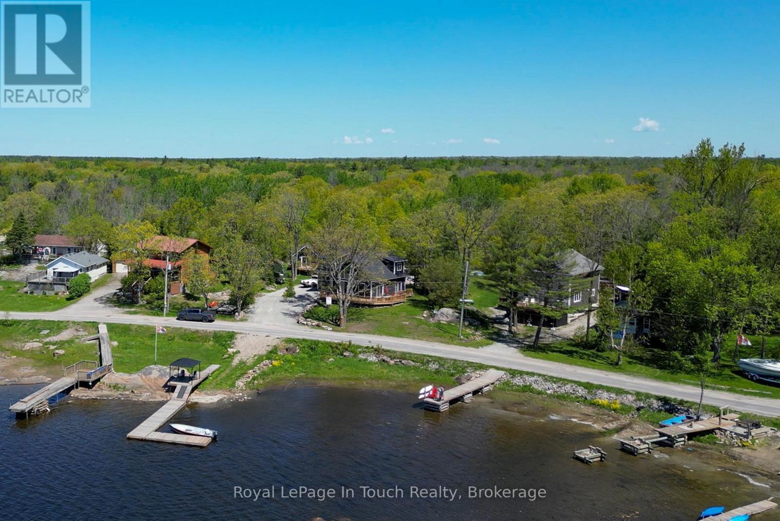 26 Macey Bay Road, Georgian Bay, Ontario  L0K 1S0 - Photo 3 - X12822758