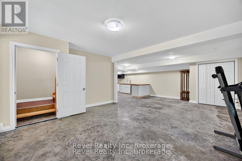 683 Lafontaine Road W, Tiny, Ontario  L9M 0L6 - Photo 20 - S12822904