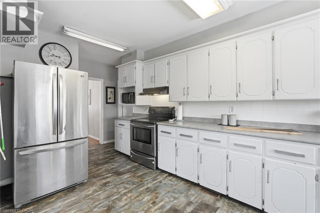 20 East 18th Street, Hamilton, Ontario  L9A 4N7 - Photo 10 - 40807735