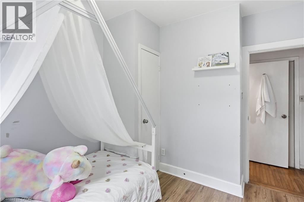 20 East 18th Street, Hamilton, Ontario  L9A 4N7 - Photo 18 - 40807735