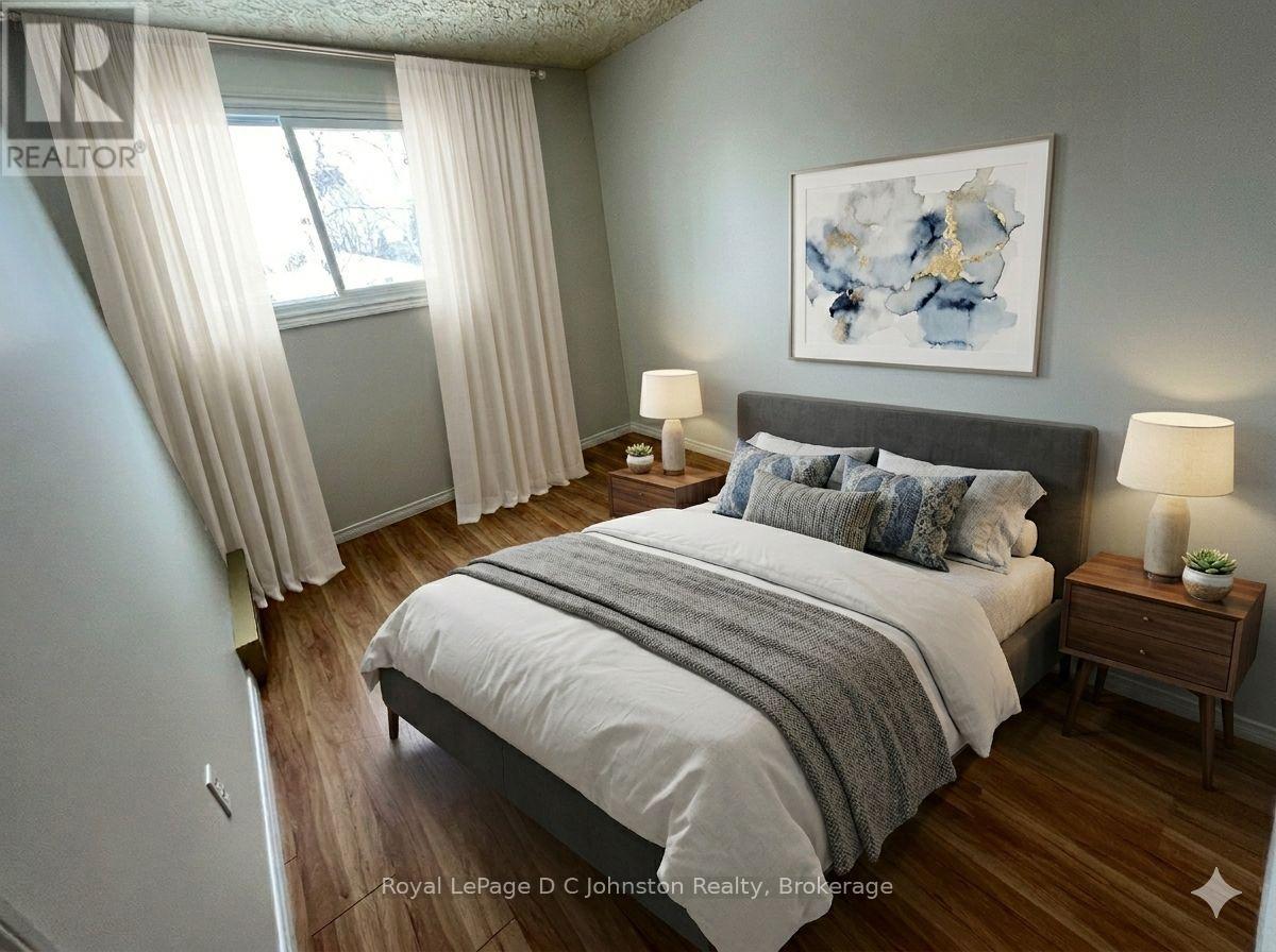 306 - 229 Adelaide Street, Saugeen Shores, Ontario  N0H 2L0 - Photo 5 - X12825770