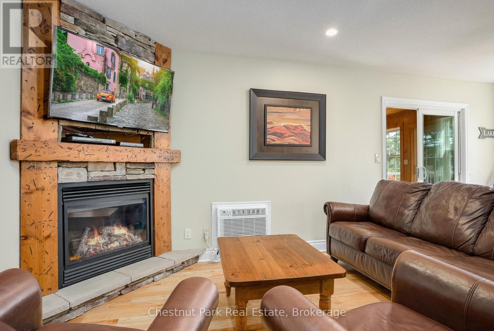 107-3 - 1052 Rat Bay Road, Lake Of Bays, Ontario  P1H 2J6 - Photo 6 - X12825826