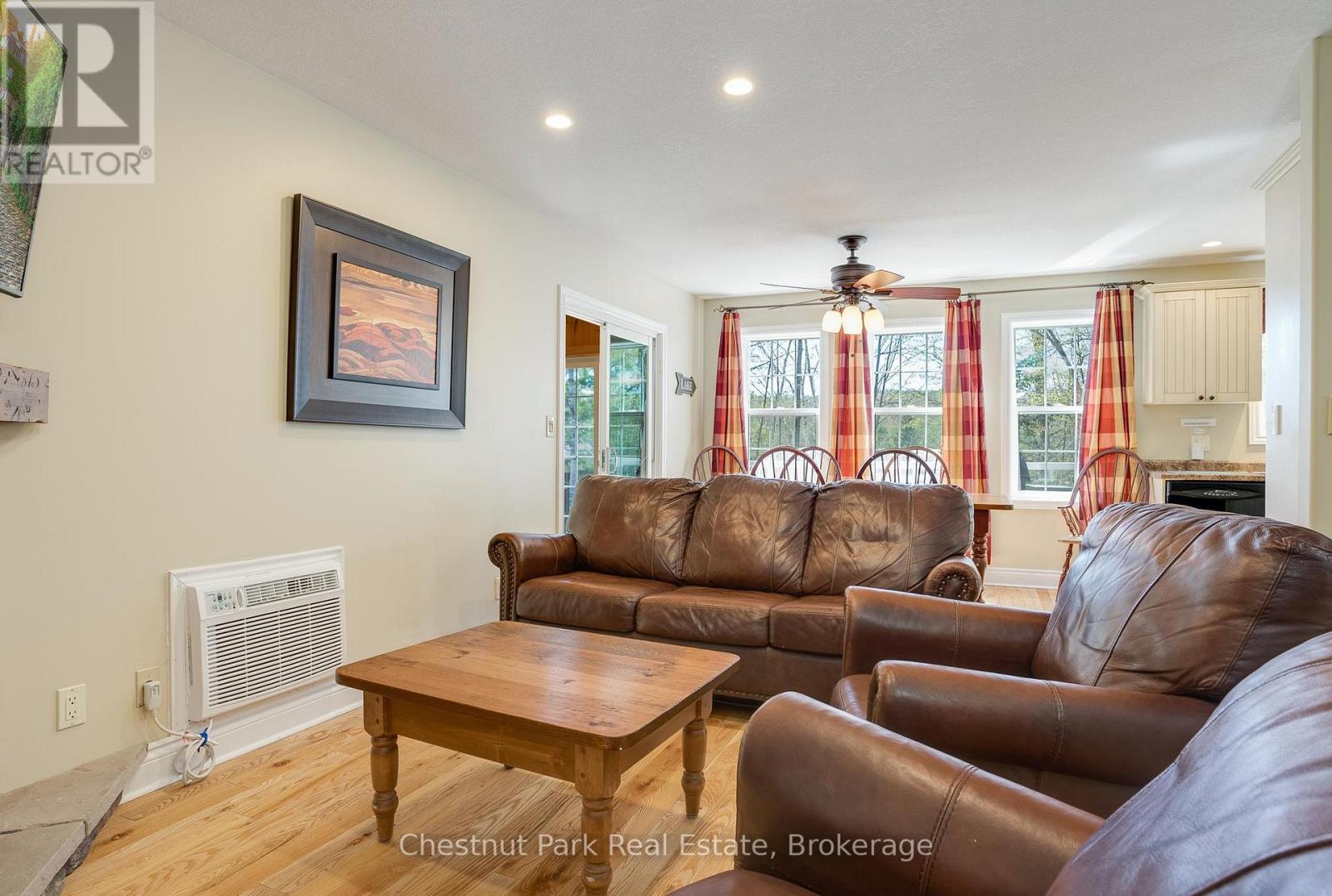 107-3 - 1052 Rat Bay Road, Lake Of Bays, Ontario  P1H 2J6 - Photo 7 - X12825826