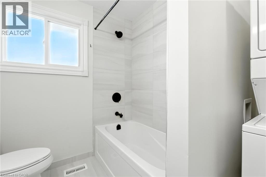 929 Upper Ottawa Street, Hamilton, Ontario  L8T 3V6 - Photo 13 - 40808036
